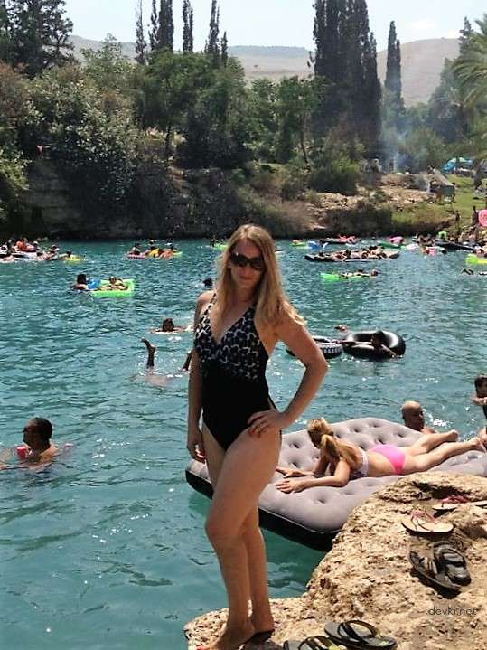 Mature Woman's Private Amateur Porn Photo - Explicit MILF Selfies