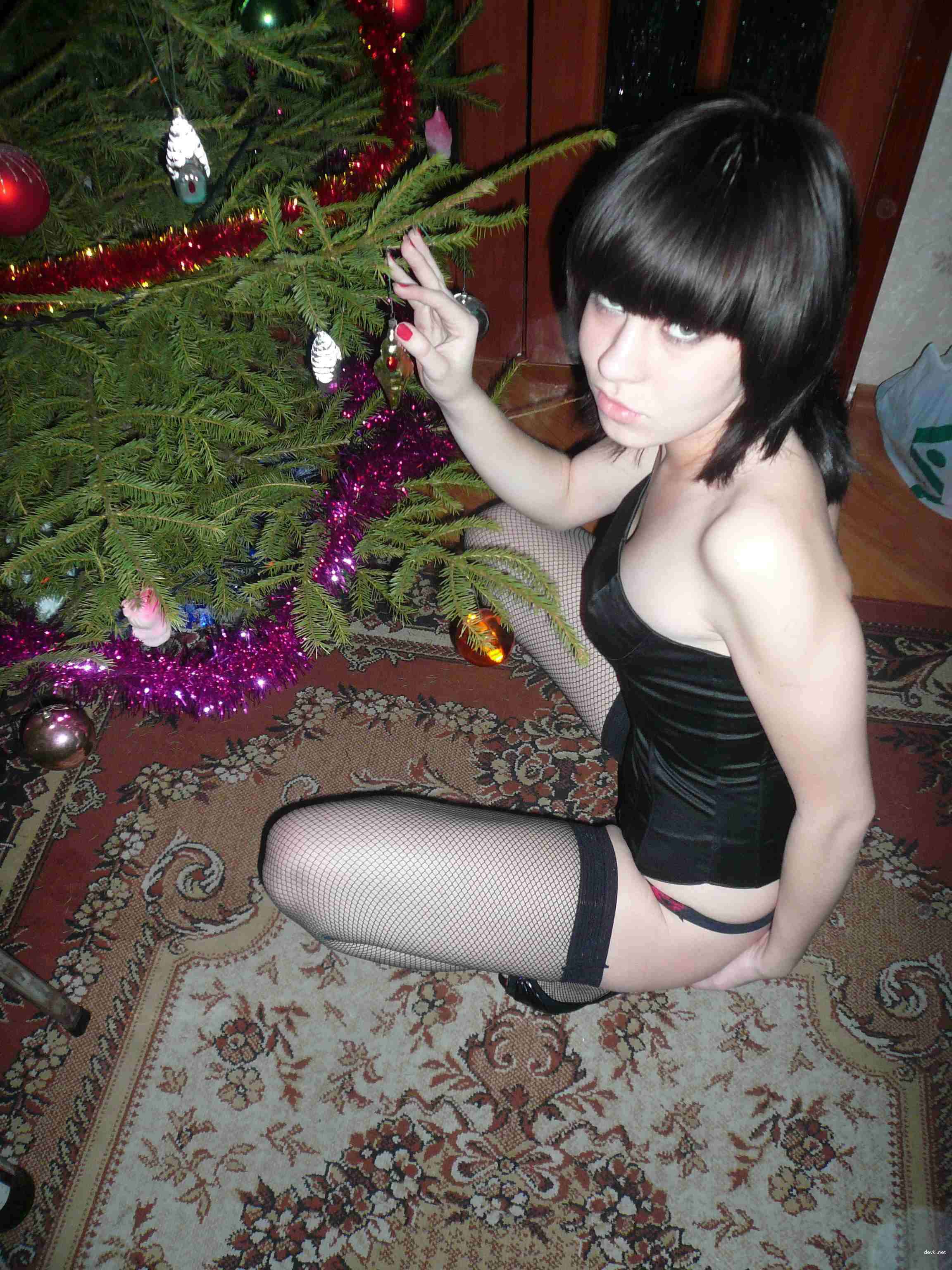 Hot Amateur Porn Pics of Sexy Chick - Explicit XXX Photos