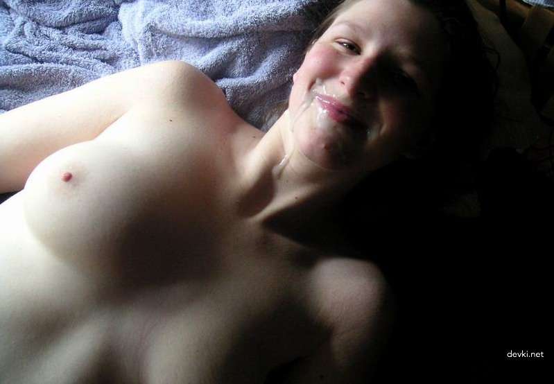 Explicit Amateur Porn: Naked Girls and Women Covered in Cum