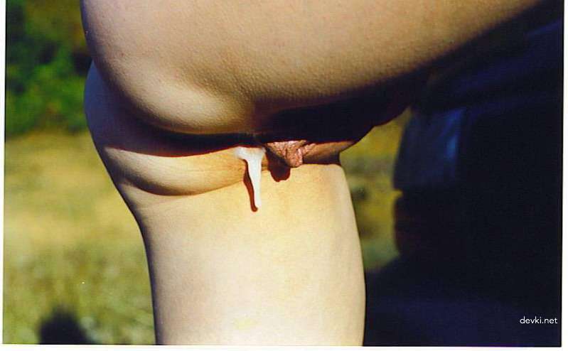 Explicit Amateur Porn: Naked Girls and Women Covered in Cum