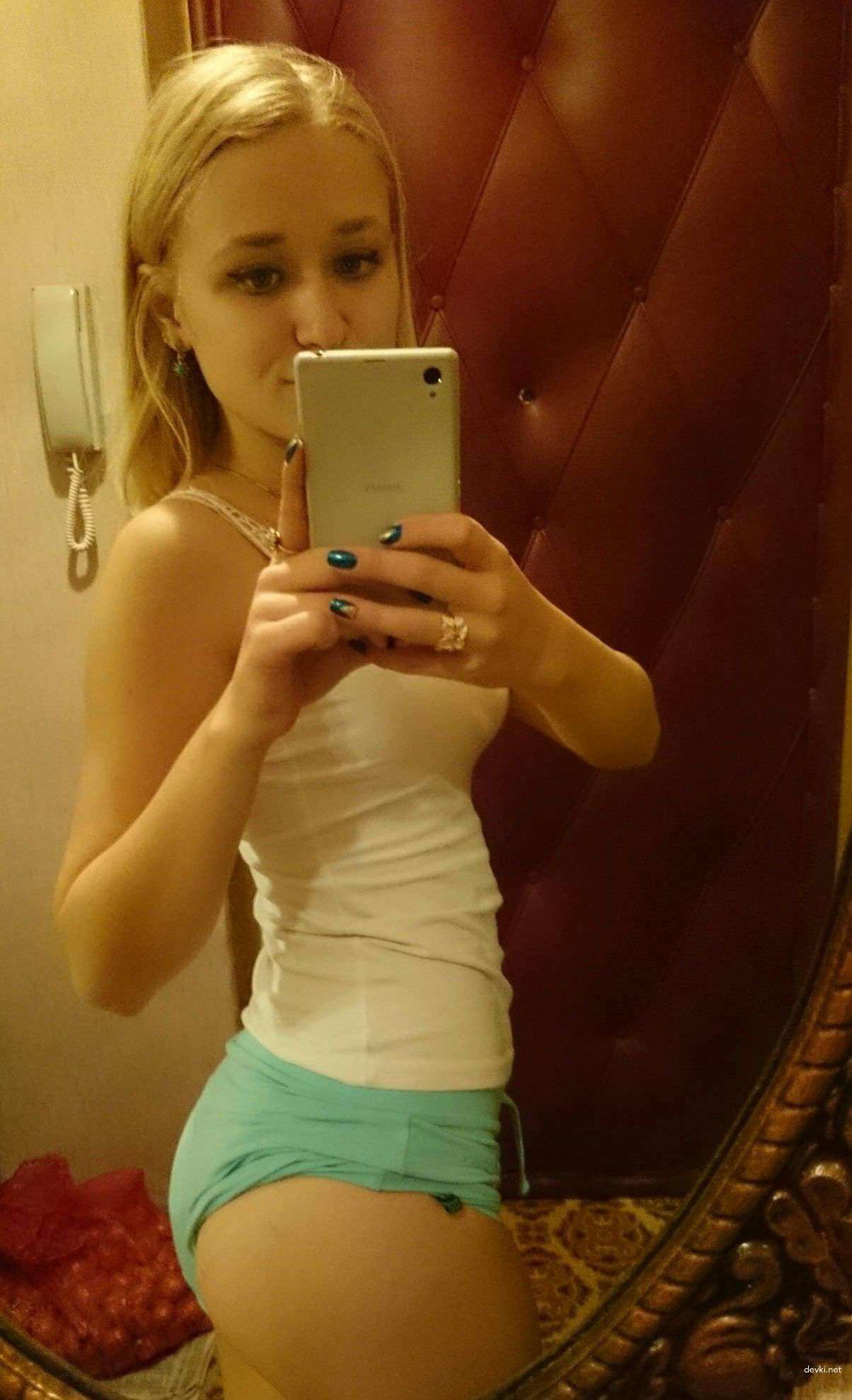 Amateur Porn Pics: Explicit Submissions for Ultimate Pleasure