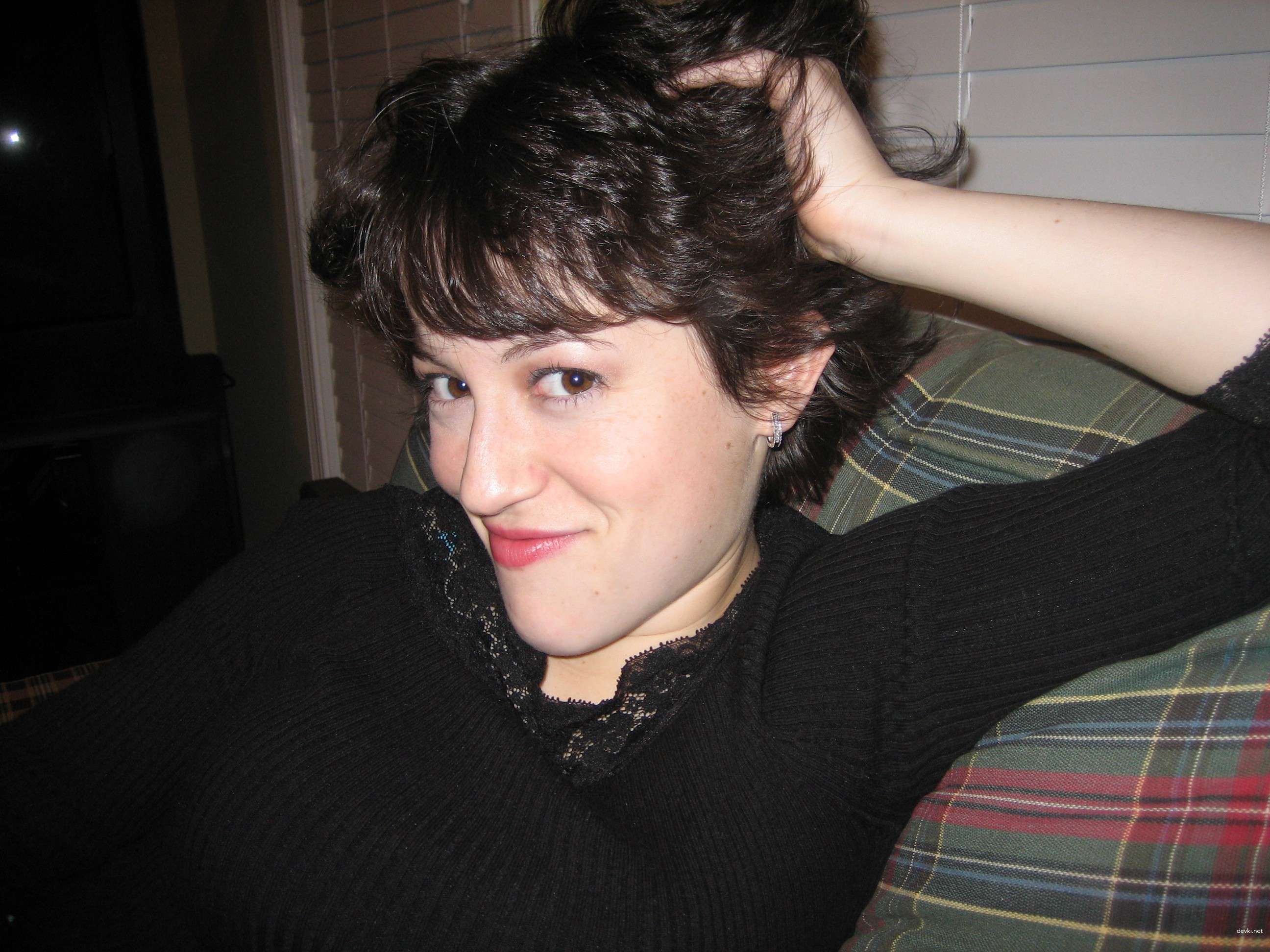 Brunette's Homemade Porn Album: Explicit Amateur Sex Photos