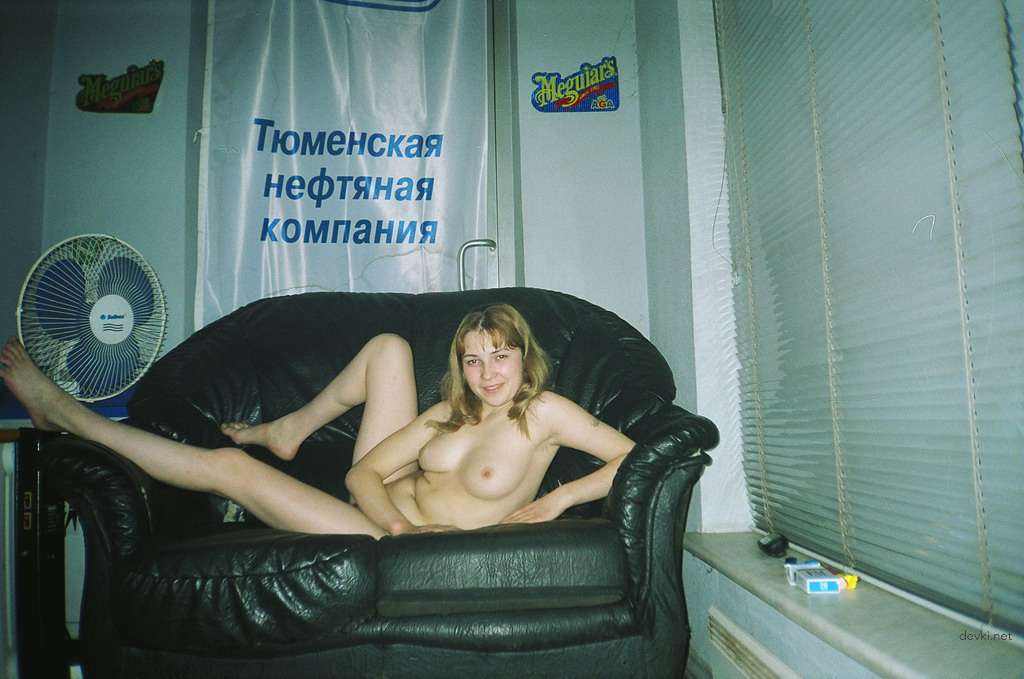 Hot Amateur Porn Pics of Beautiful Girls - Explicit Homemade XXX Photos