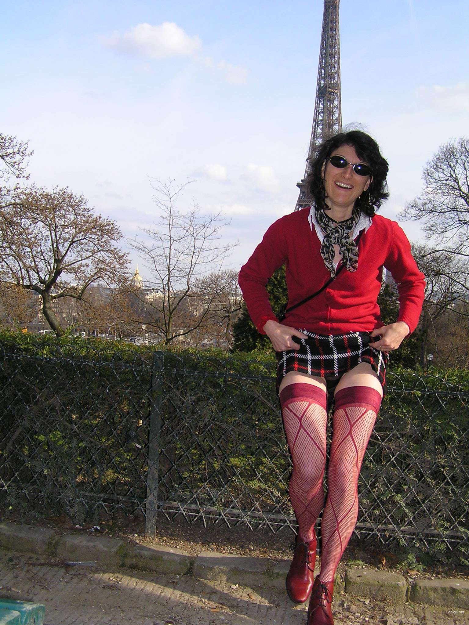 Kinky MILF Amateur Porn Pics: Naughty Lady Gets Wild and Explicit