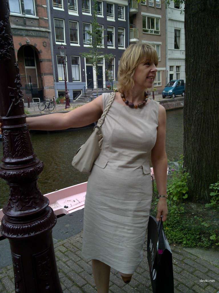 Domineering Lady Dominates in Amateur Porn Part 2: Explicit Submission and Power Play