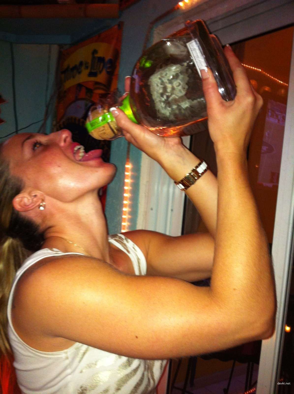 Two Naked Girlfriends in Explicit Amateur Porn Photoshoot