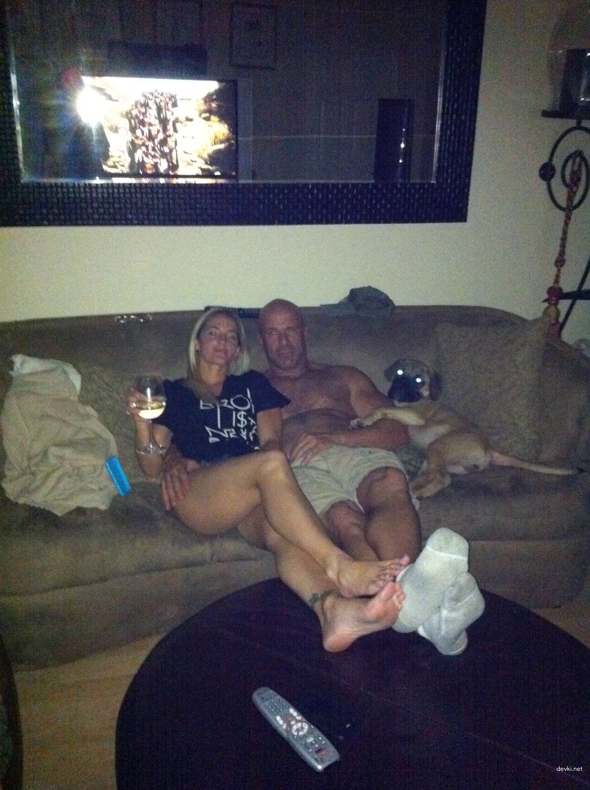 Two Naked Girlfriends in Explicit Amateur Porn Photoshoot