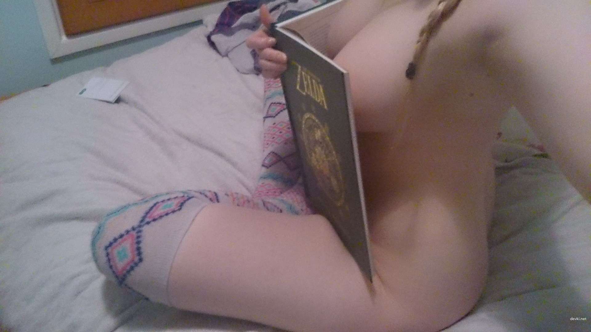 Blonde Amateur Striptease Part 5: Explicit XXX Photos