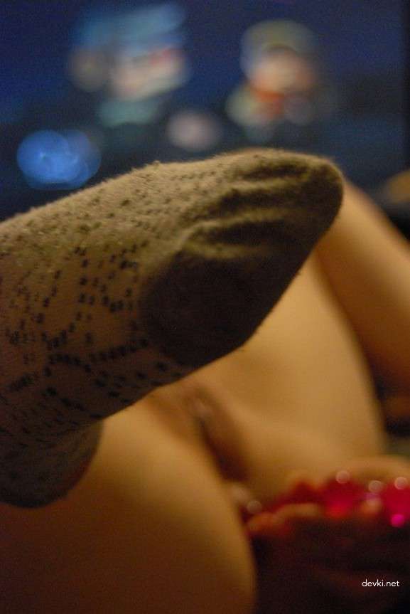 Emo Girl Deepthroats in Explicit Amateur Blowjob