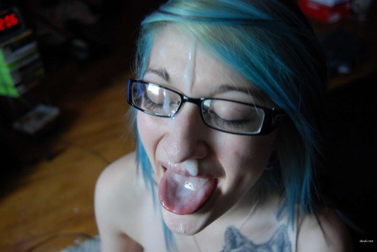 Emo Girl Deepthroats in Explicit Amateur Blowjob