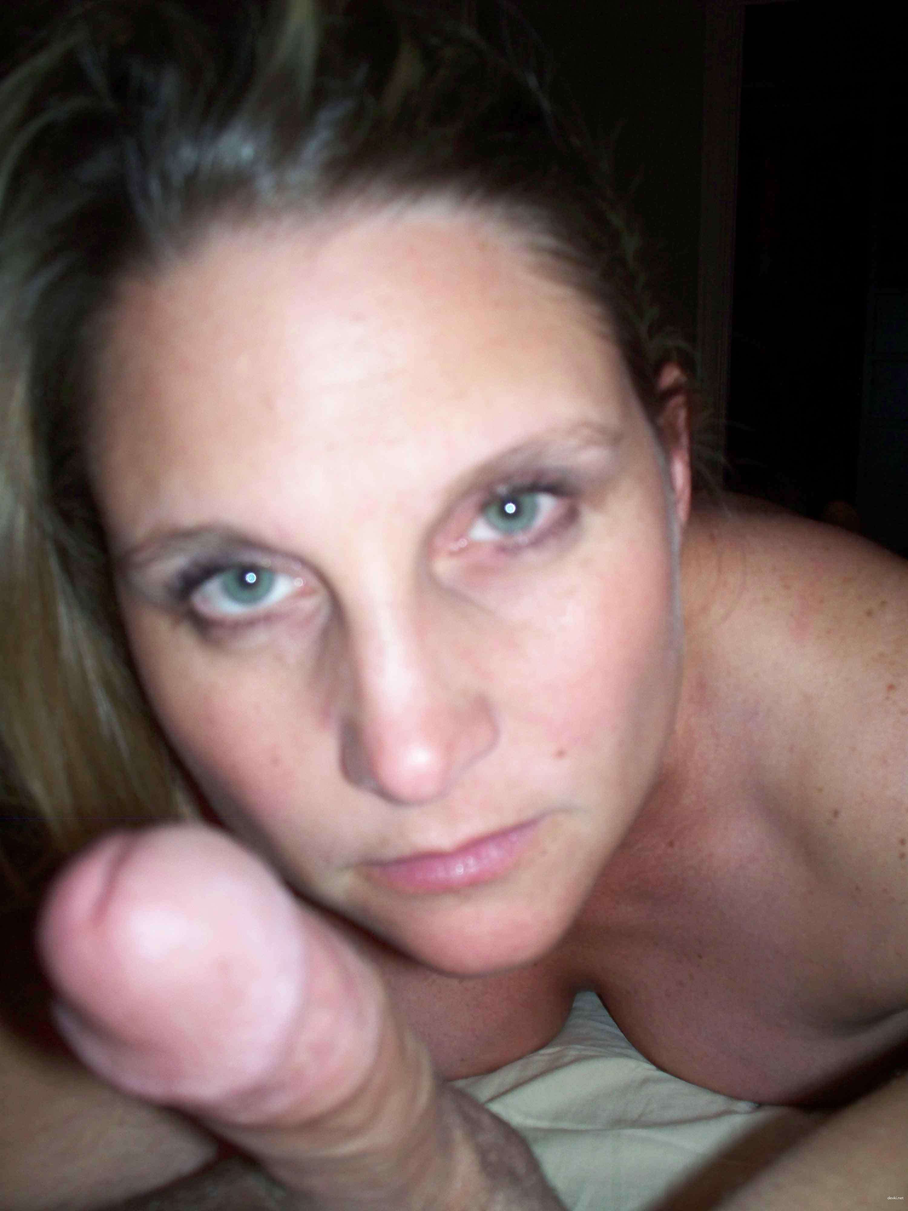 Mature Granny Amateur Porn Photos: Explicit MILF Pictures for Adults