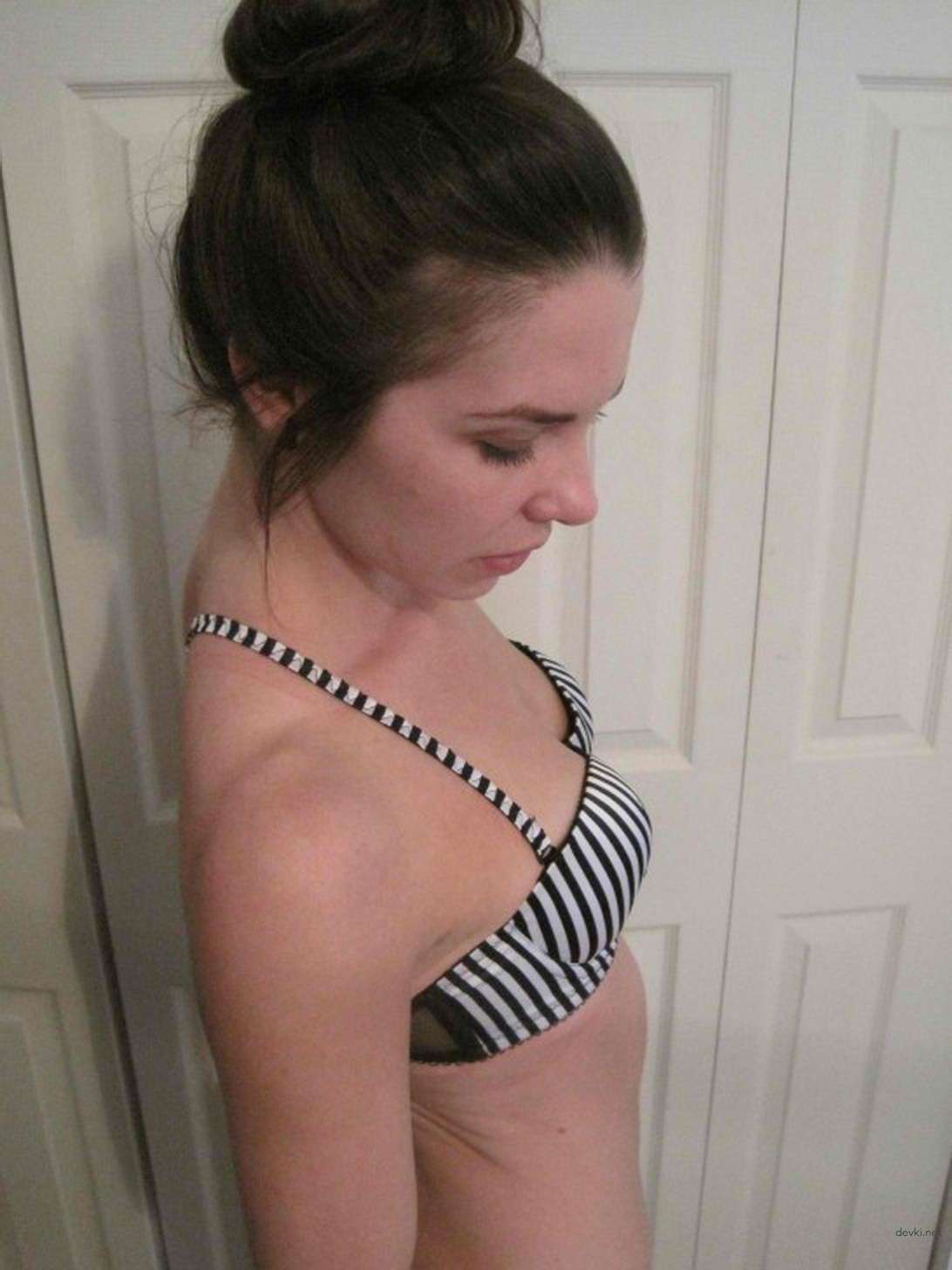 Hot Homemade MILF Porn Pics: Naughty Amateur Woman Exposed