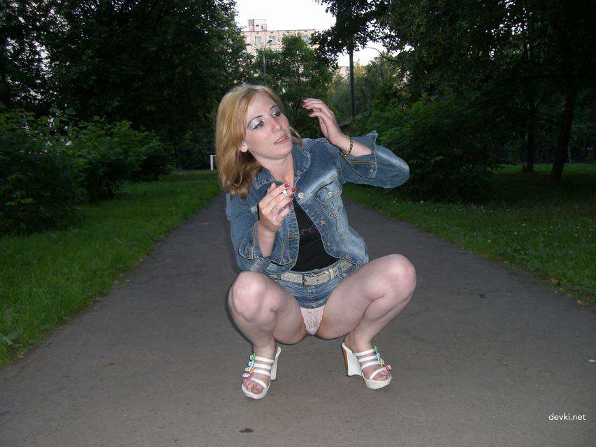 Private Amateur Porn with Trashy Girlfriend: Explicit Homemade XXX