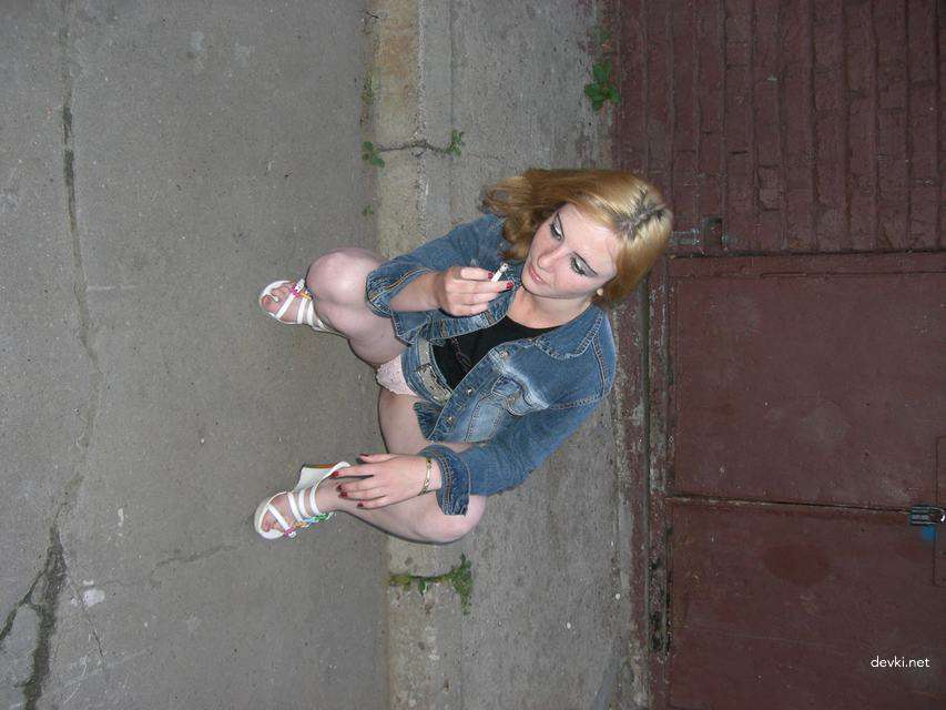 Private Amateur Porn with Trashy Girlfriend: Explicit Homemade XXX