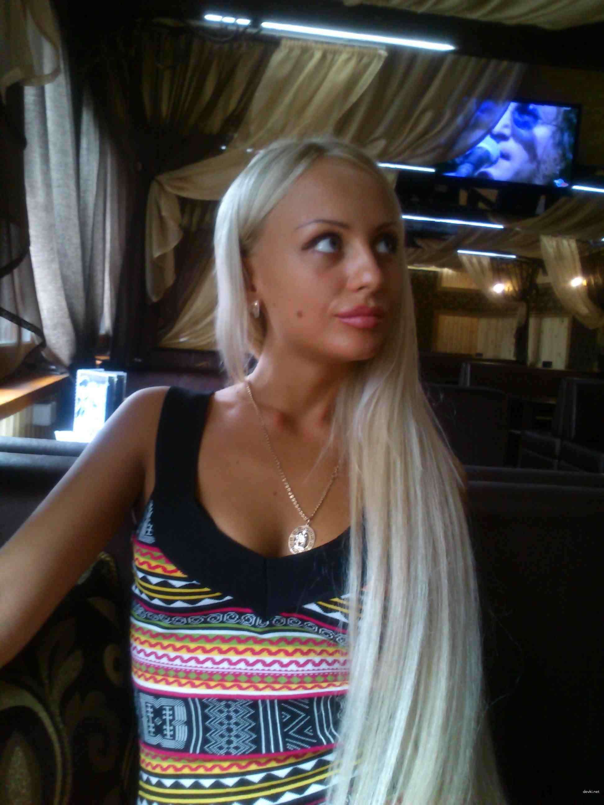 Sexy Blonde Glamour Pornstar Amateur Photo Shoot