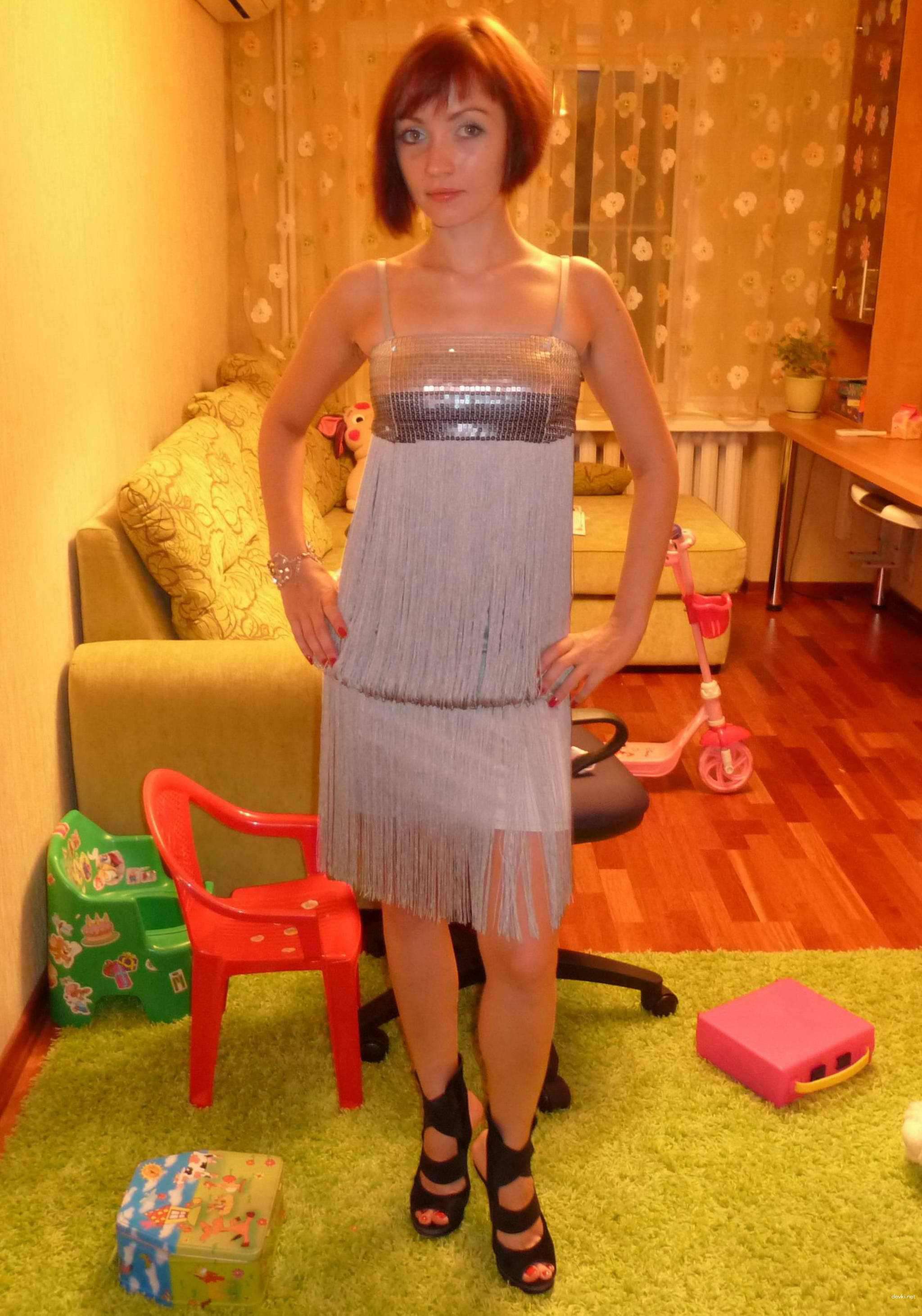 Amateur MILF's Explicit Homemade Photos - Busty Wife in XXX Action