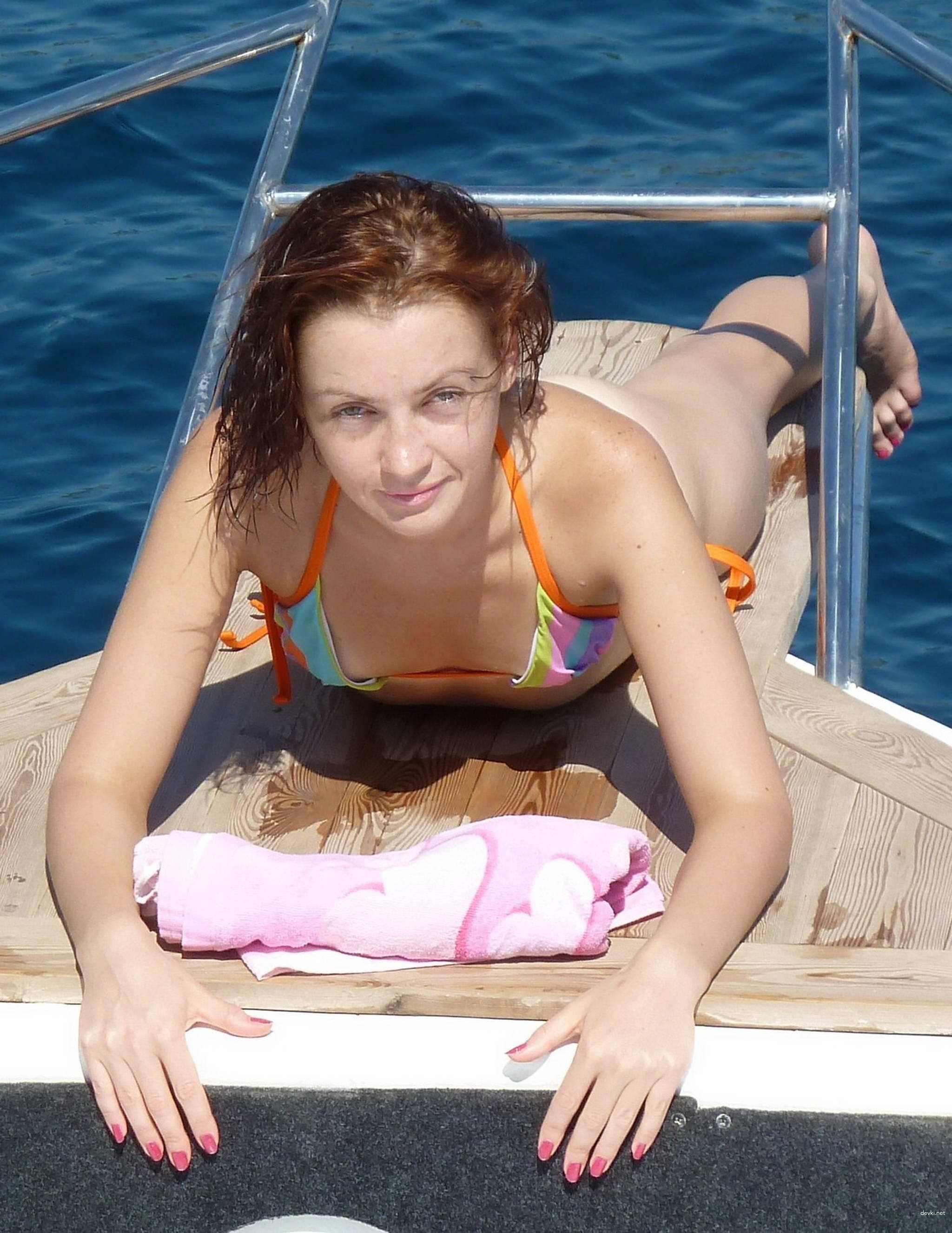 Amateur MILF's Explicit Homemade Photos - Busty Wife in XXX Action