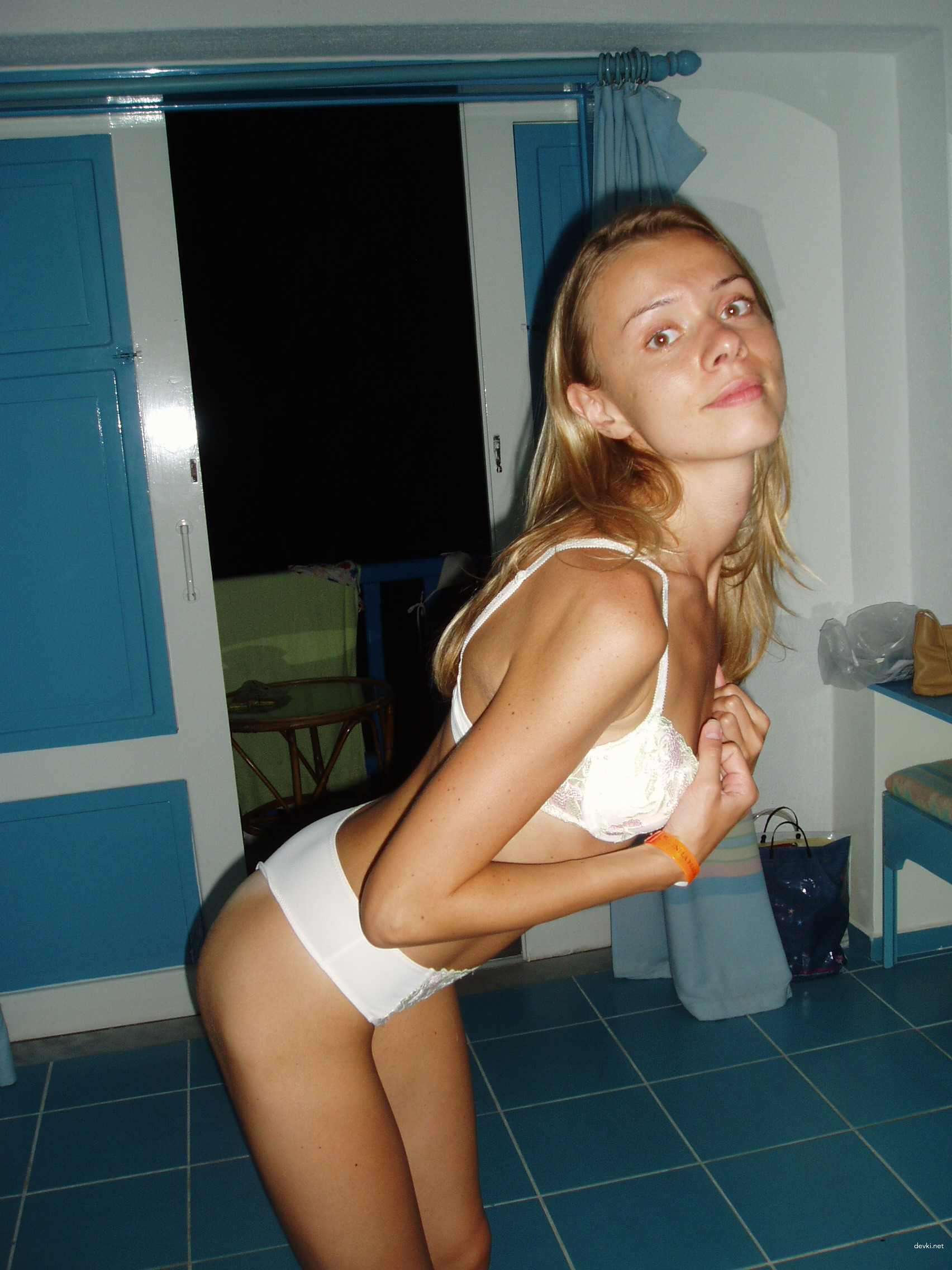 Skinny Woman Amateur Porn Photos - Explicit Skinny Girl Porn Pics