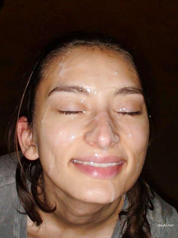 Working Ass Cumslut: Amateur Porn Photo