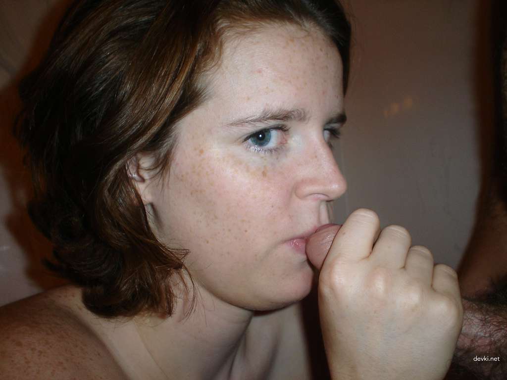 Nude Freckled Amateur Exposed in Explicit Porn Pics