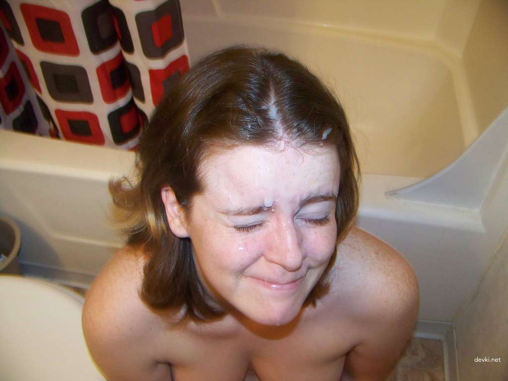 Nude Freckled Amateur Exposed in Explicit Porn Pics