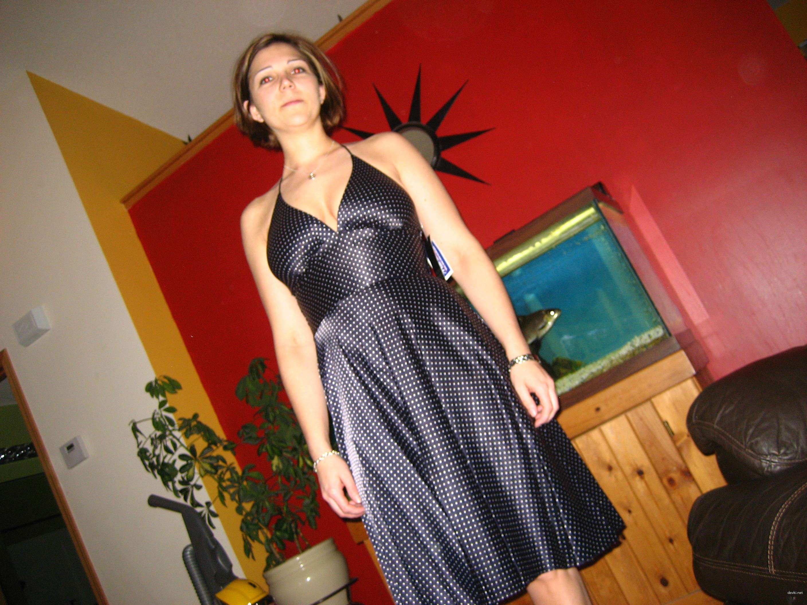 Hot Summer Family Couple Amateur Porn Pics Part 2: Explicit Outdoor Sex