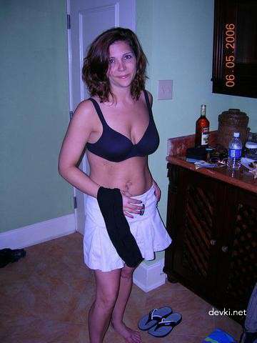 Hot Summer Sexcapades: Amateur Couple's Explicit Photo Diary (Part 3)