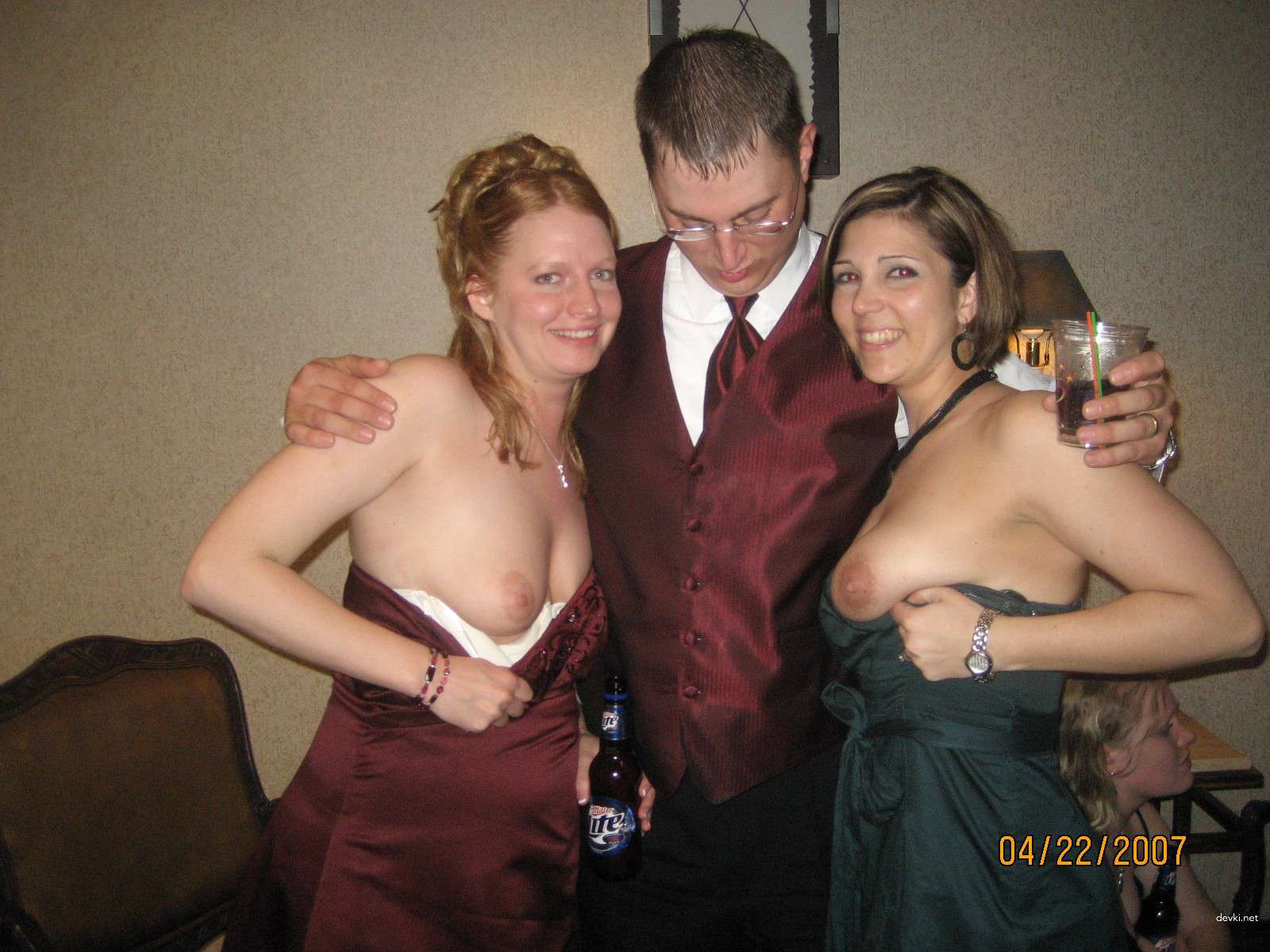 Hot Summer Family Couple's Explicit Photo Diary Part 7: Amateur Porn