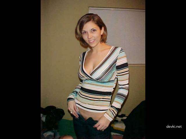 Hot Summer Family Couple's Explicit Photo Diary Part 7: Amateur Porn