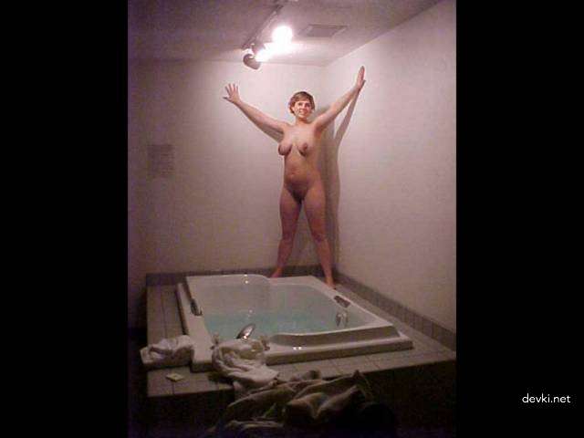 Hot Summer Family Couple's Explicit Photo Diary Part 7: Amateur Porn