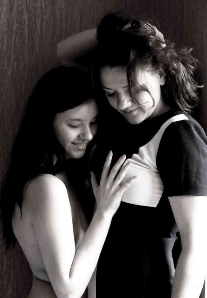 Wife Enjoys Hardcore Gangbang - Amateur Porn Photo