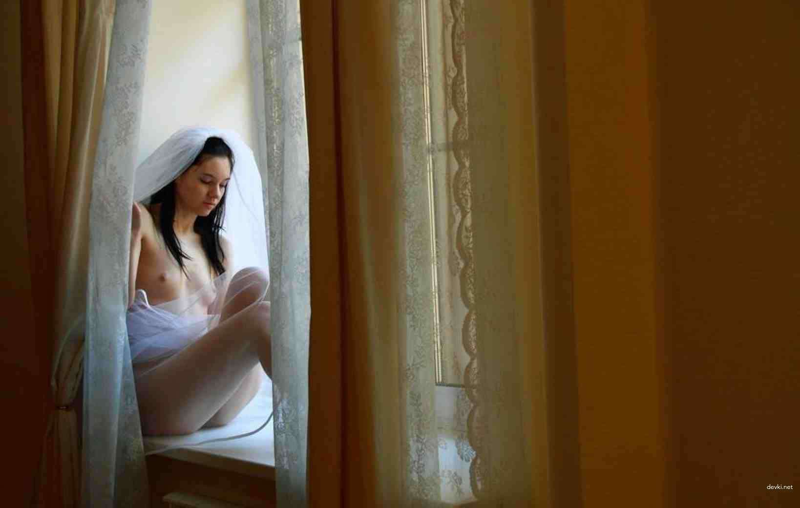 Wife Enjoys Hardcore Gangbang - Amateur Porn Photo