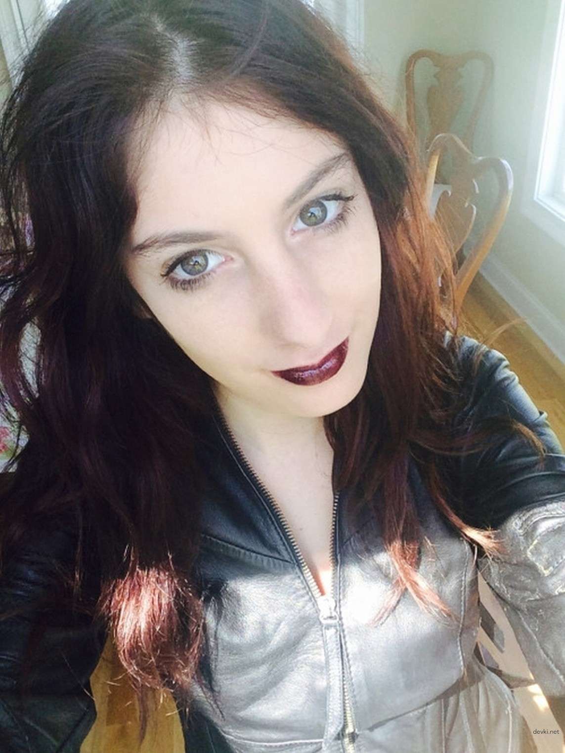 Slim Naked Girl Amateur Porn Photos - Explicit Nude Shots