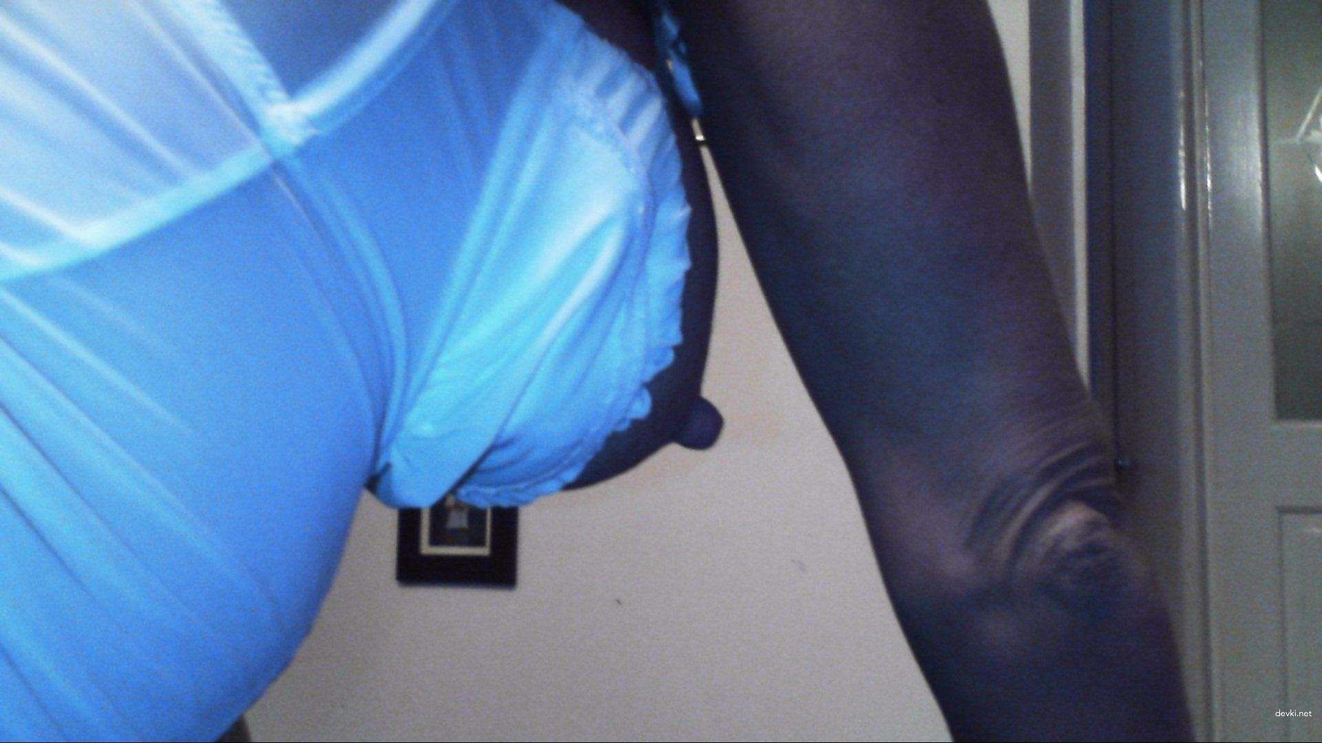 Seductive Lady Amateur Porn Photo - Explicit and Raw XXX Content