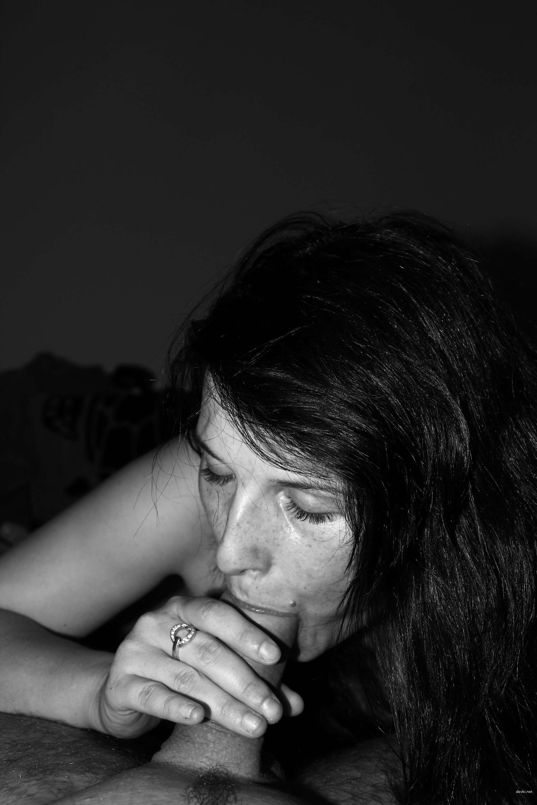 Hot Amateur Babe with Stunning Ass - Explicit Porn Photo