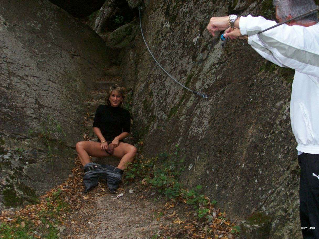 Mature Woman Amateur Porn Photos Part 4: Explicit MILF Action!