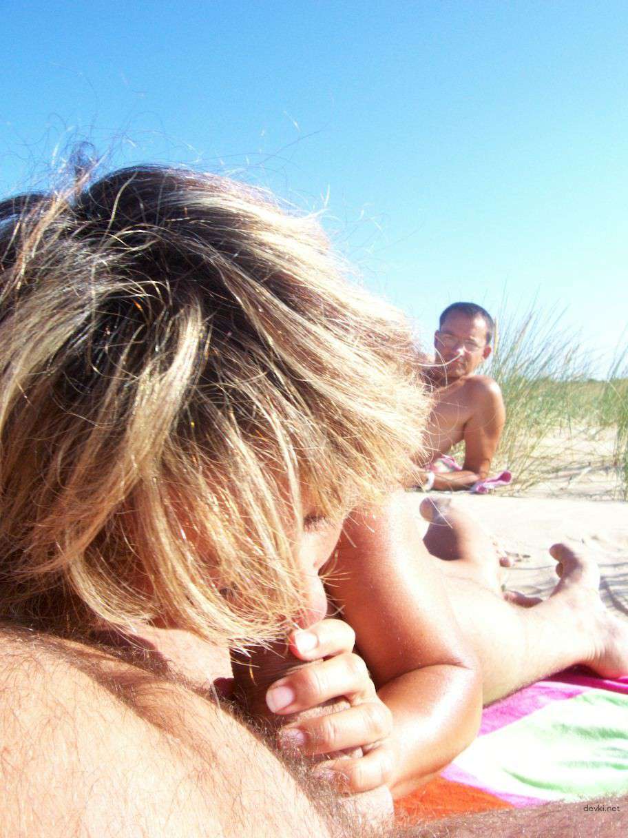 Mature Woman Amateur Porn Photos (Part 6): Explicit MILF Action