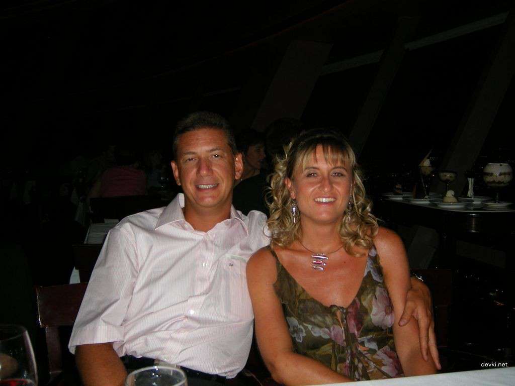 Swingers on Vacation Engage in Explicit Sex