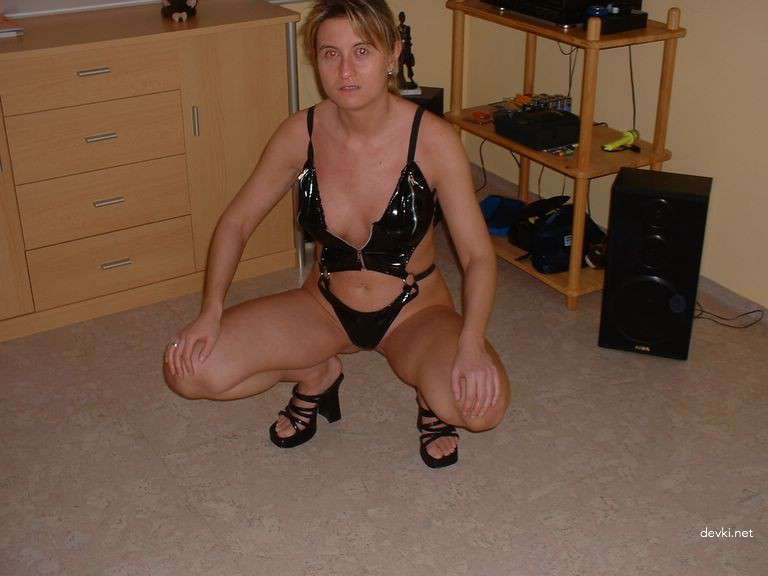 Swingers Vacation Part 2: Explicit Amateur Porn Photos