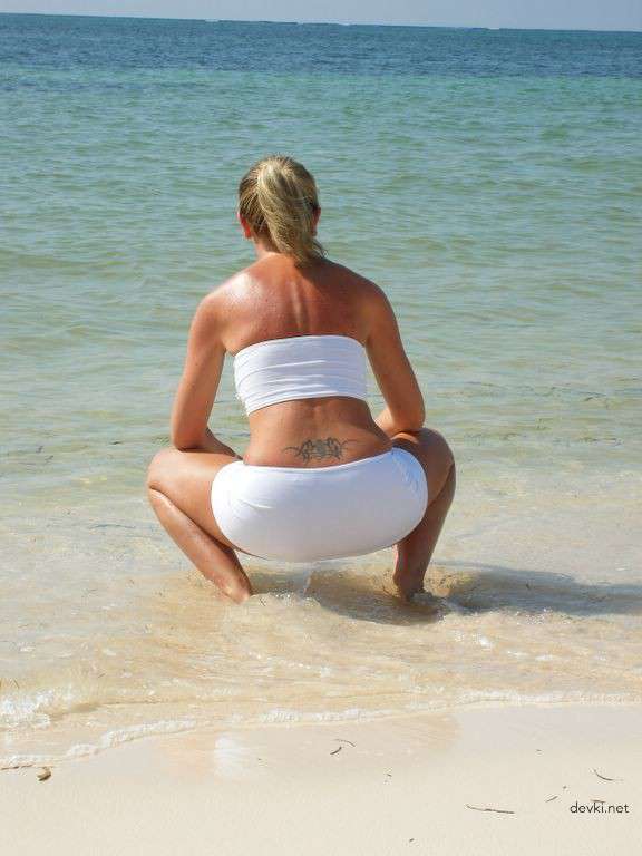 Wild Swinger Vacation Part 3: Hot Amateur Porn Photos