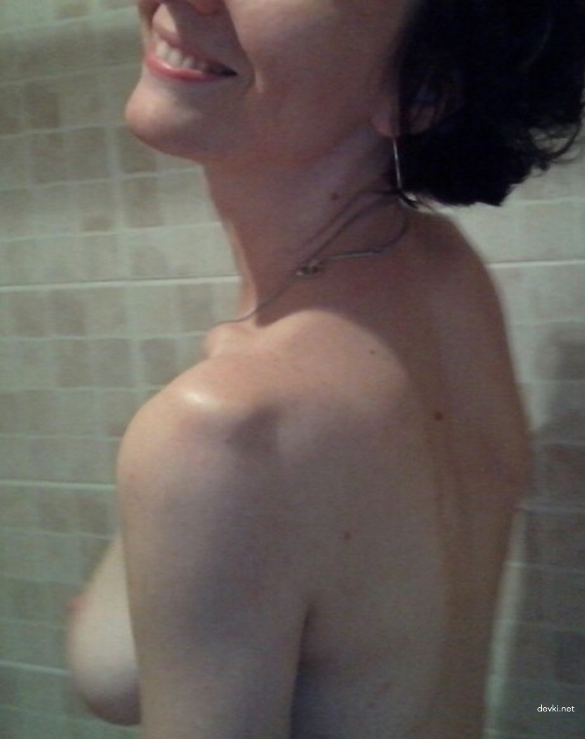 Family Porn Archive: Explicit Amateur Sex Photos