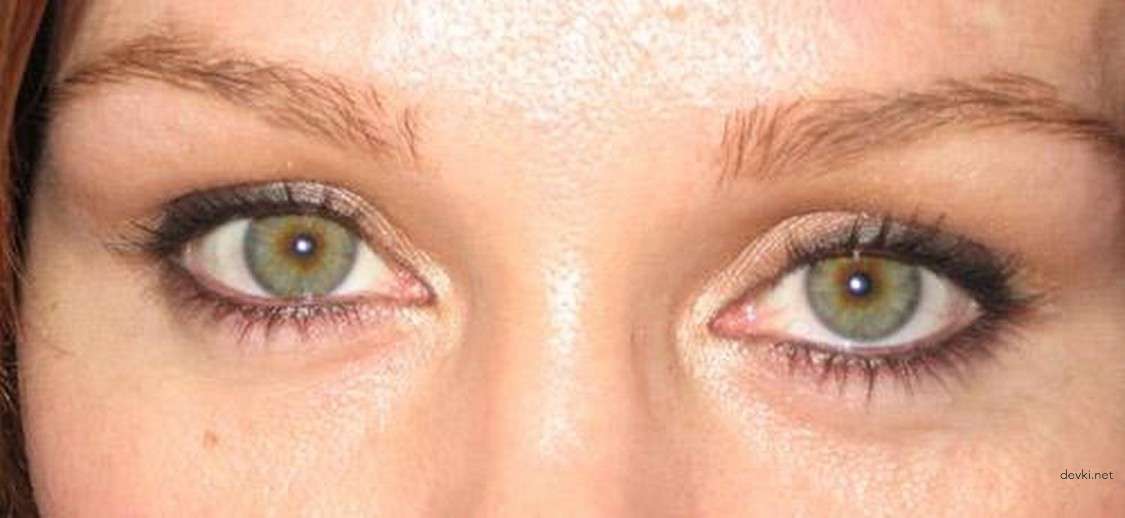 Big Boobed Girl Servicing Boyfriend: Amateur Porn Photo