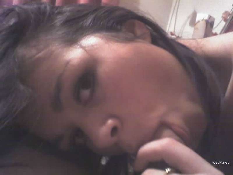 Sexy Brunette Gives Blowjob Naked - Amateur Porn Pic