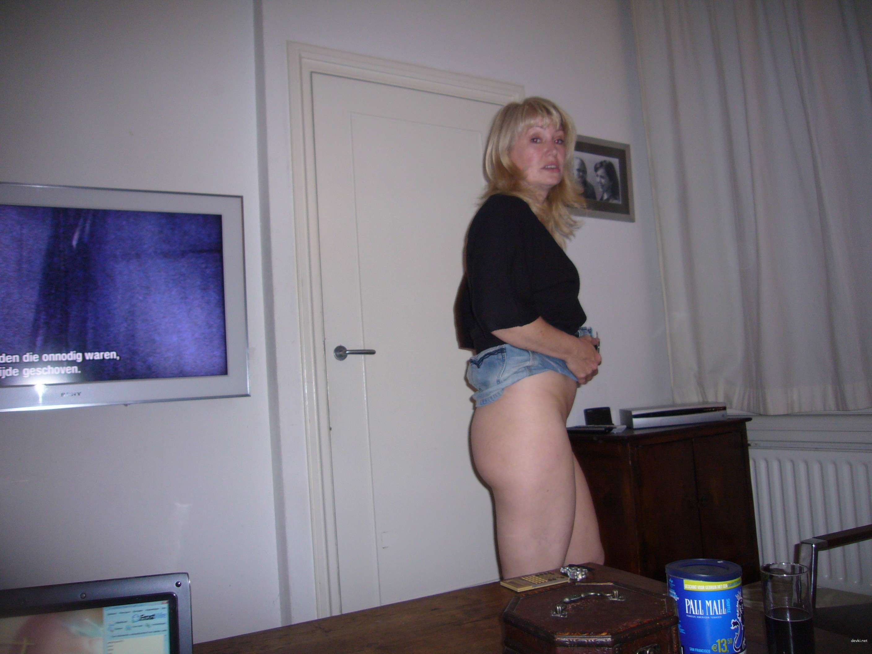 Mature Blonde MILF Hardcore Sex - Amateur Porn Gallery