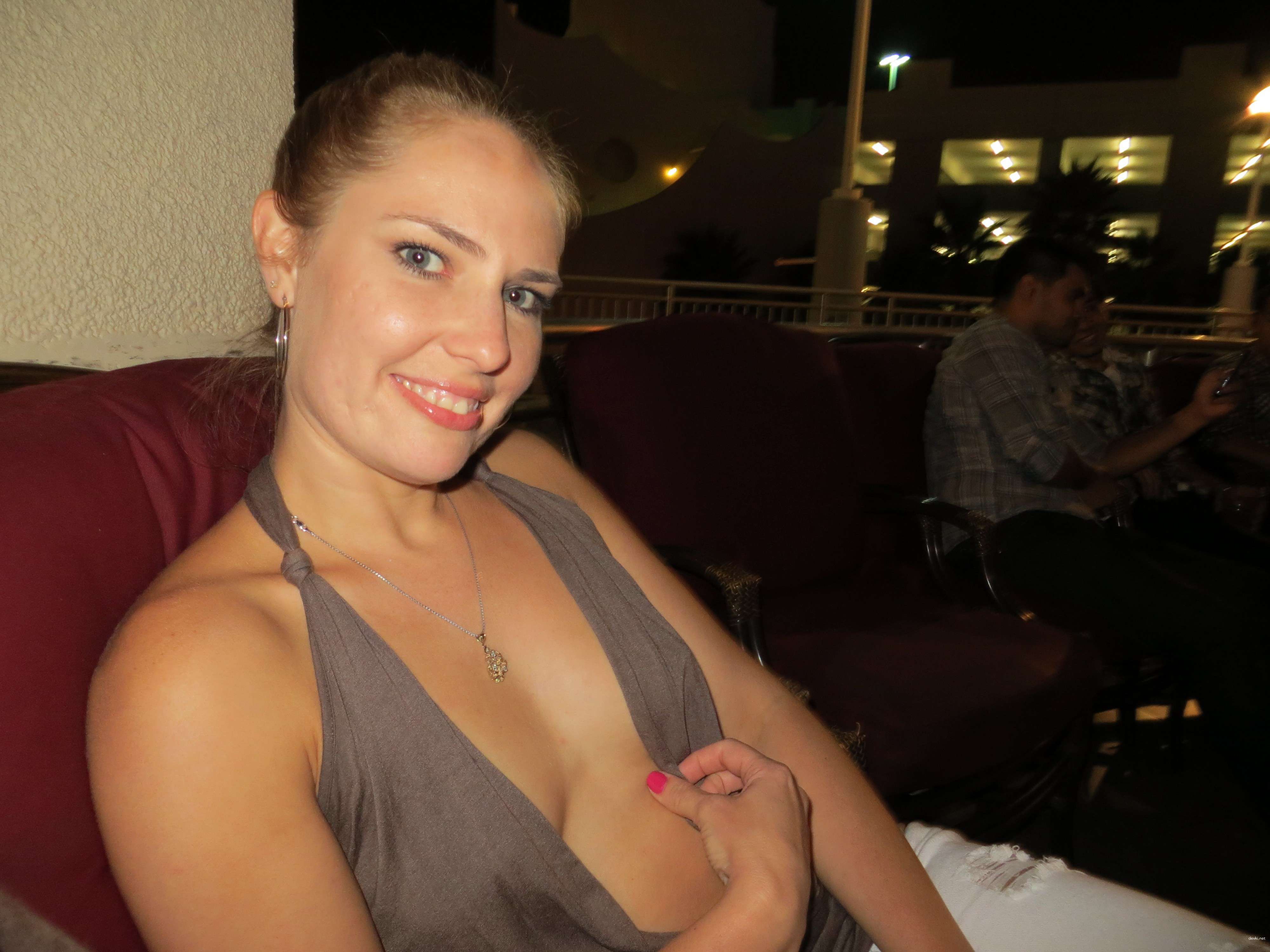 Girl flaunts her assets in public - Amateur porn pic