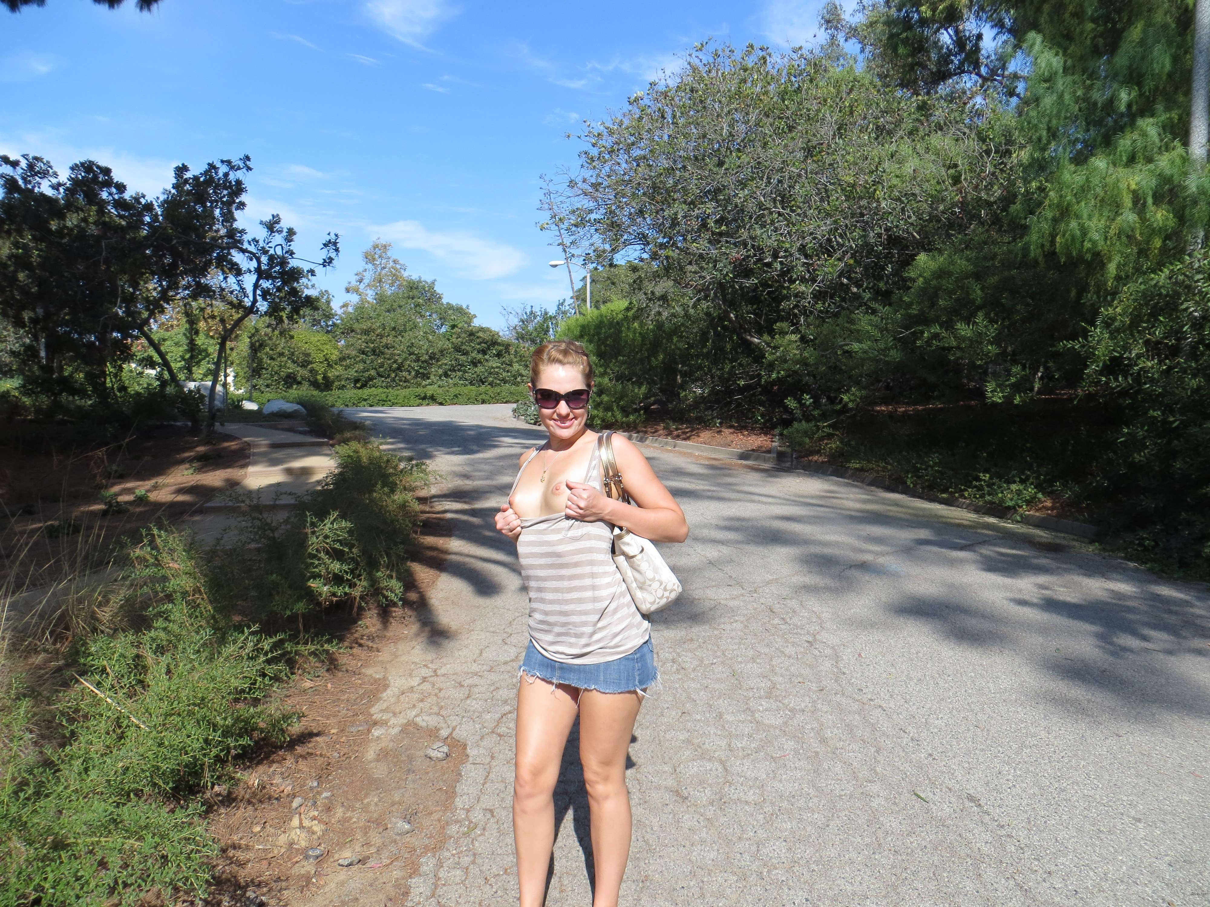 Girl flaunts her assets in public - Amateur porn pic