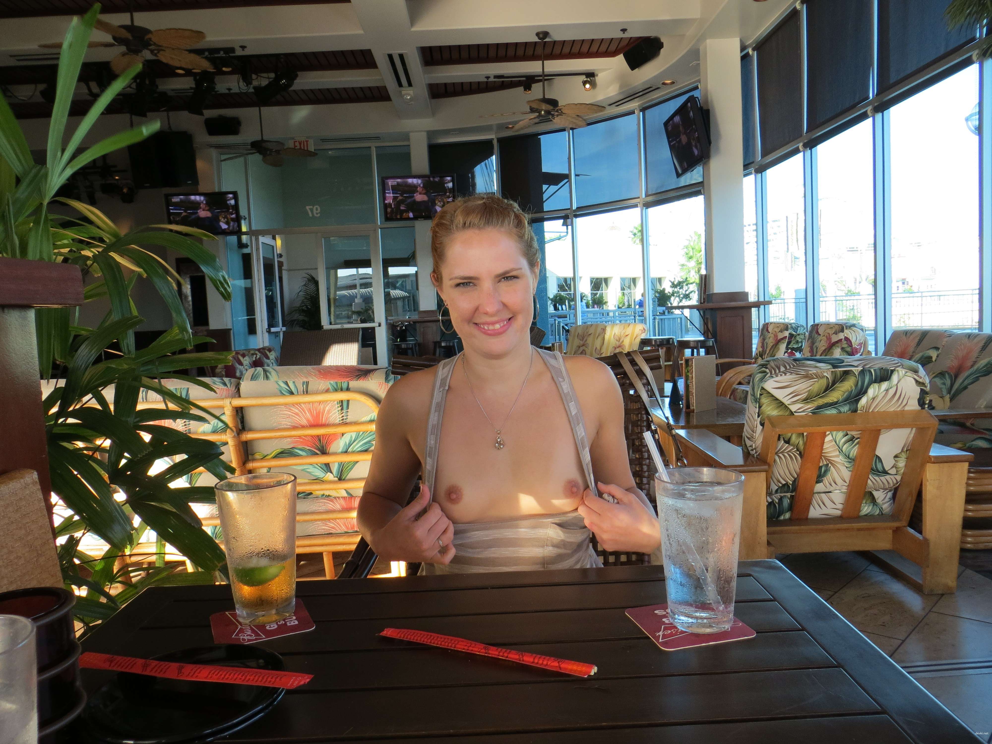 Girl flaunts her assets in public - Amateur porn pic