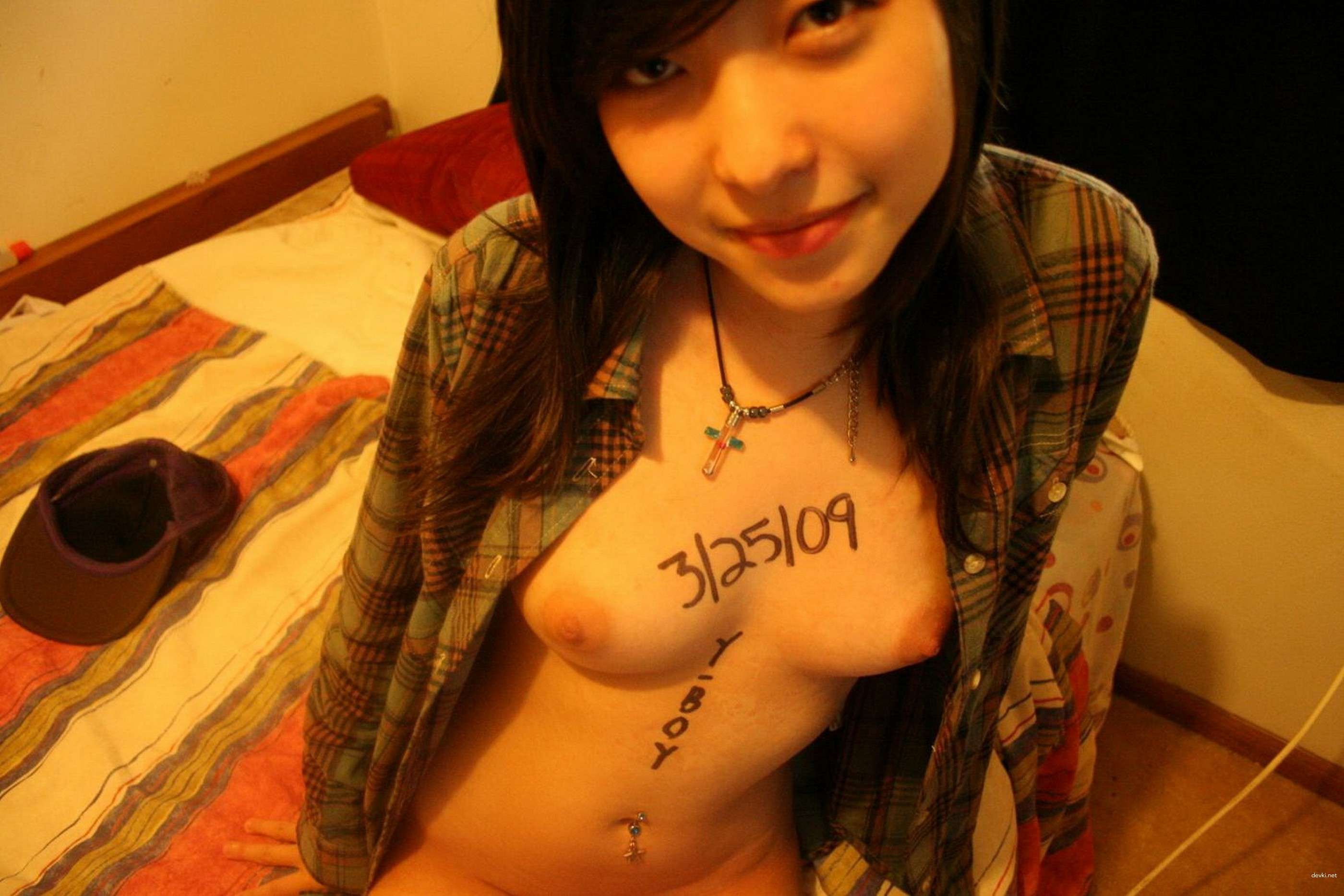 Asian Amateur Rides Dick with Pussy - Explicit Intimate Life Photo