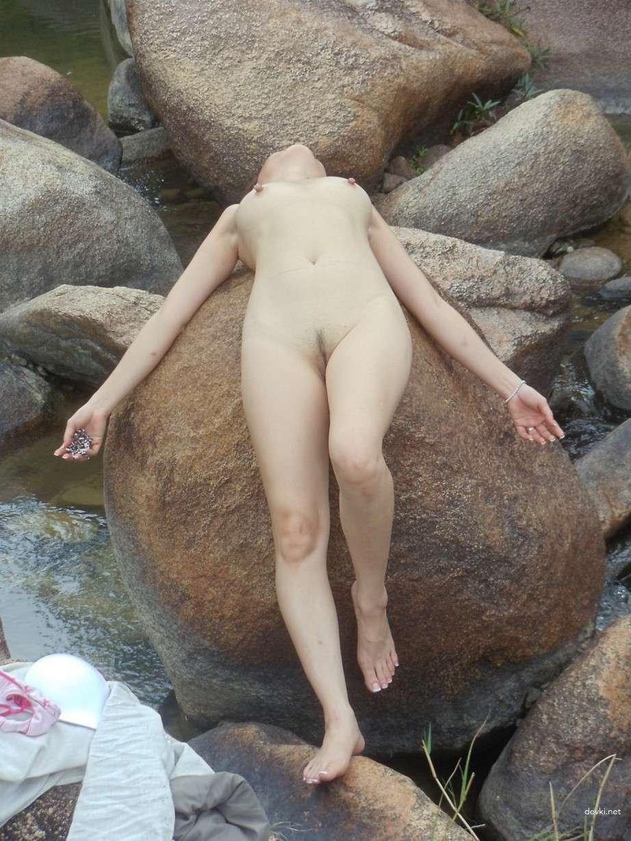 Explicit Asian Amateur Porn: Hardcore Asian Fucking Photos