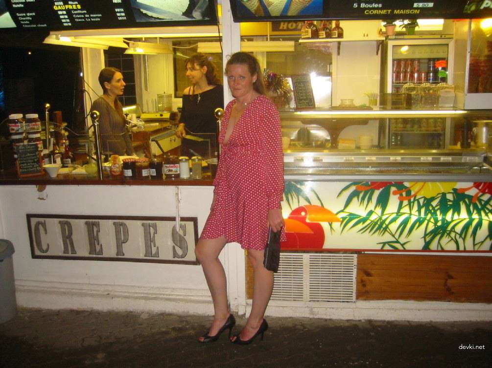 Hot Slut Amateur Porn Pics: Explicit XXX Content!